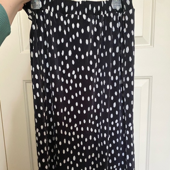 Black and white spotted midi skirt - Picture 2 of 5